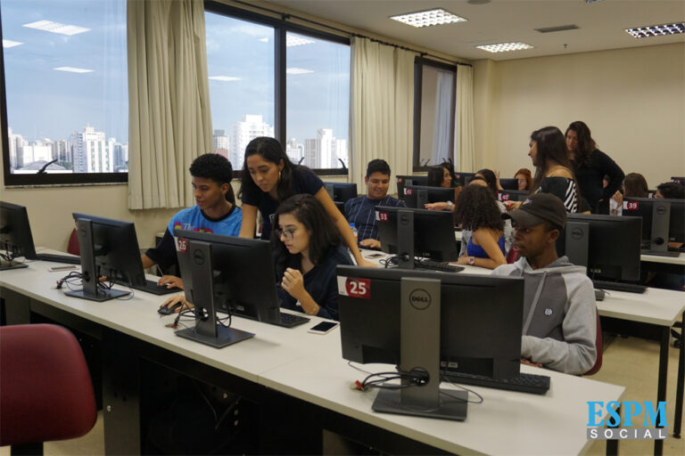 Aula do Profissão Social 2019.1